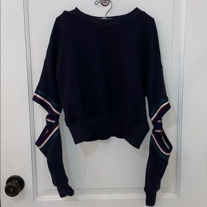 Sweatshirt with cut outs